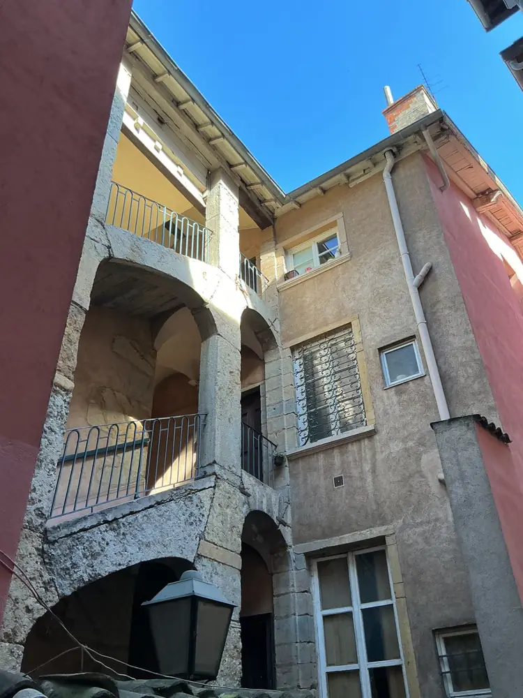 Une cour du Vieux Lyon